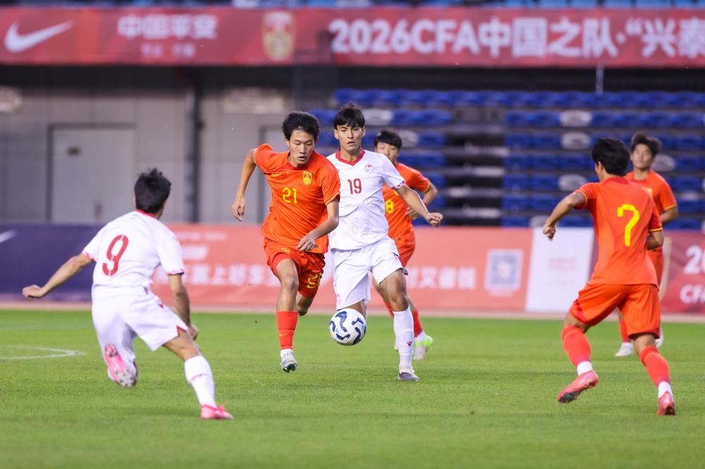 莱德基泳坛生涯高光与竞技价值解析
